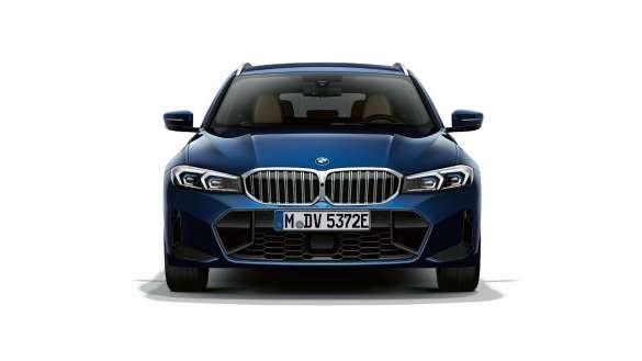 BMW 3er Touring LCI G21 Tansanitblau II Frontansicht stehend